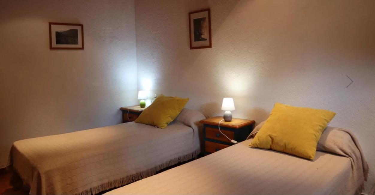 Bed and Breakfast Cal Calau Vega Planoles Esterno foto